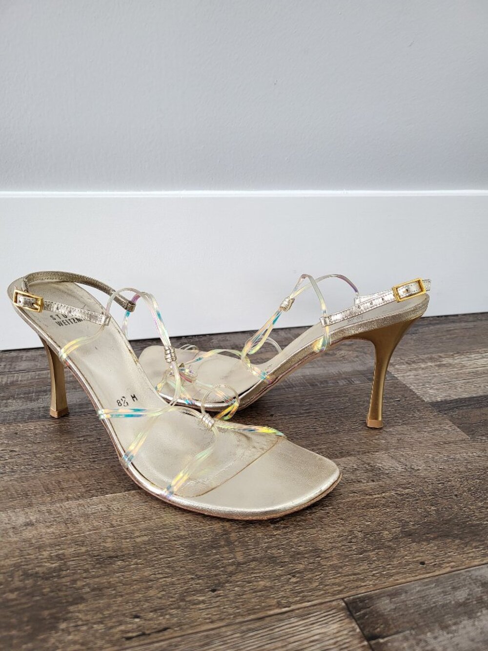 Stuart Weitzman Strappy Heels 8.5 Slingback Sandals Iridescent Straps